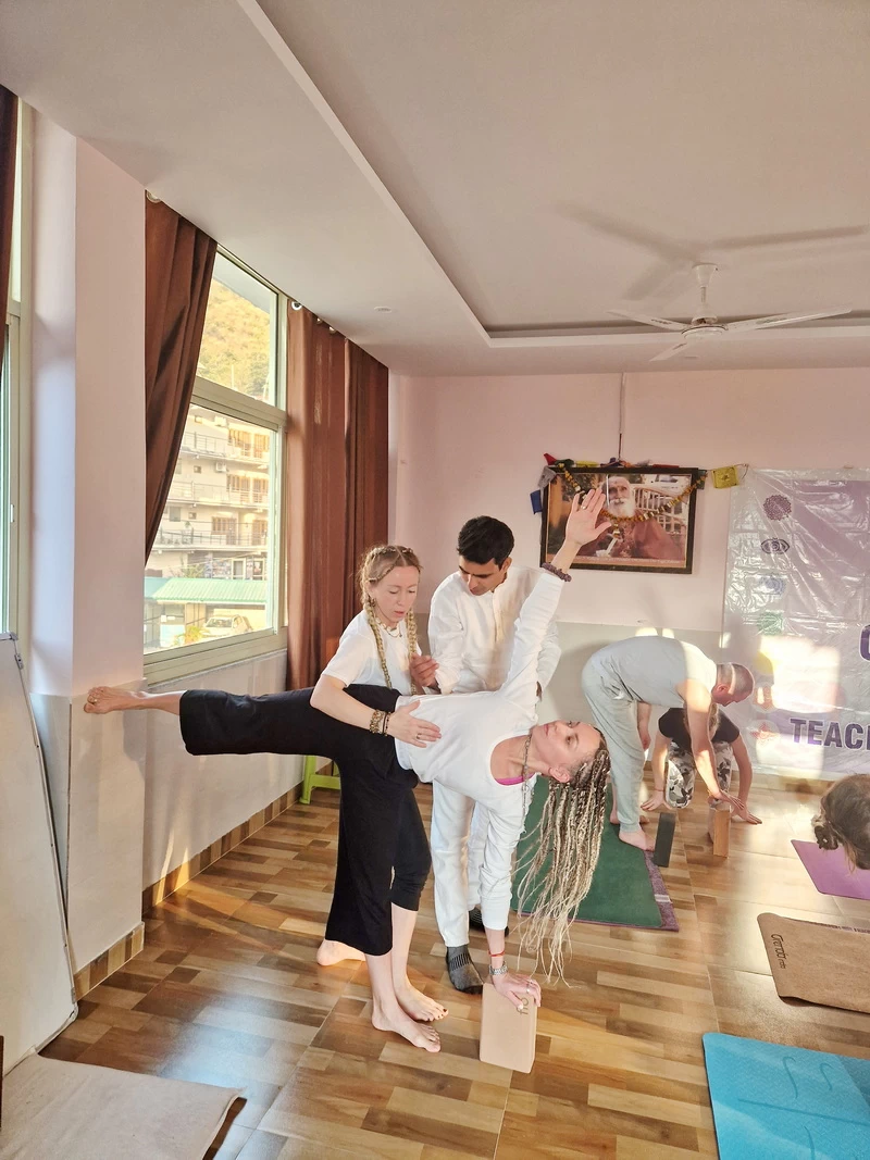 200-часов, осень 2022, г. Ришикеш